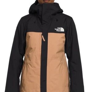 The North Face Women's Black and Tan Ski Jacket